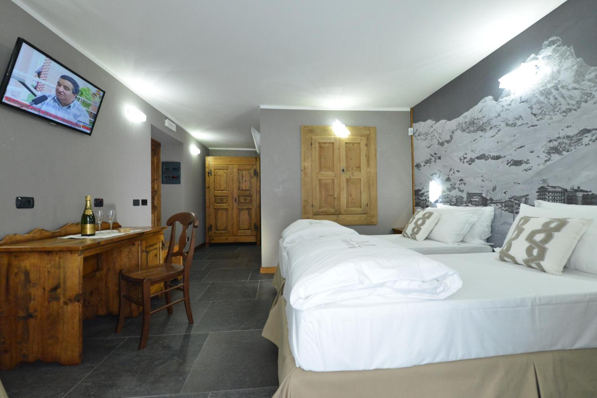 Mollino Rooms Breuil-Cervinia Exteriér fotografie