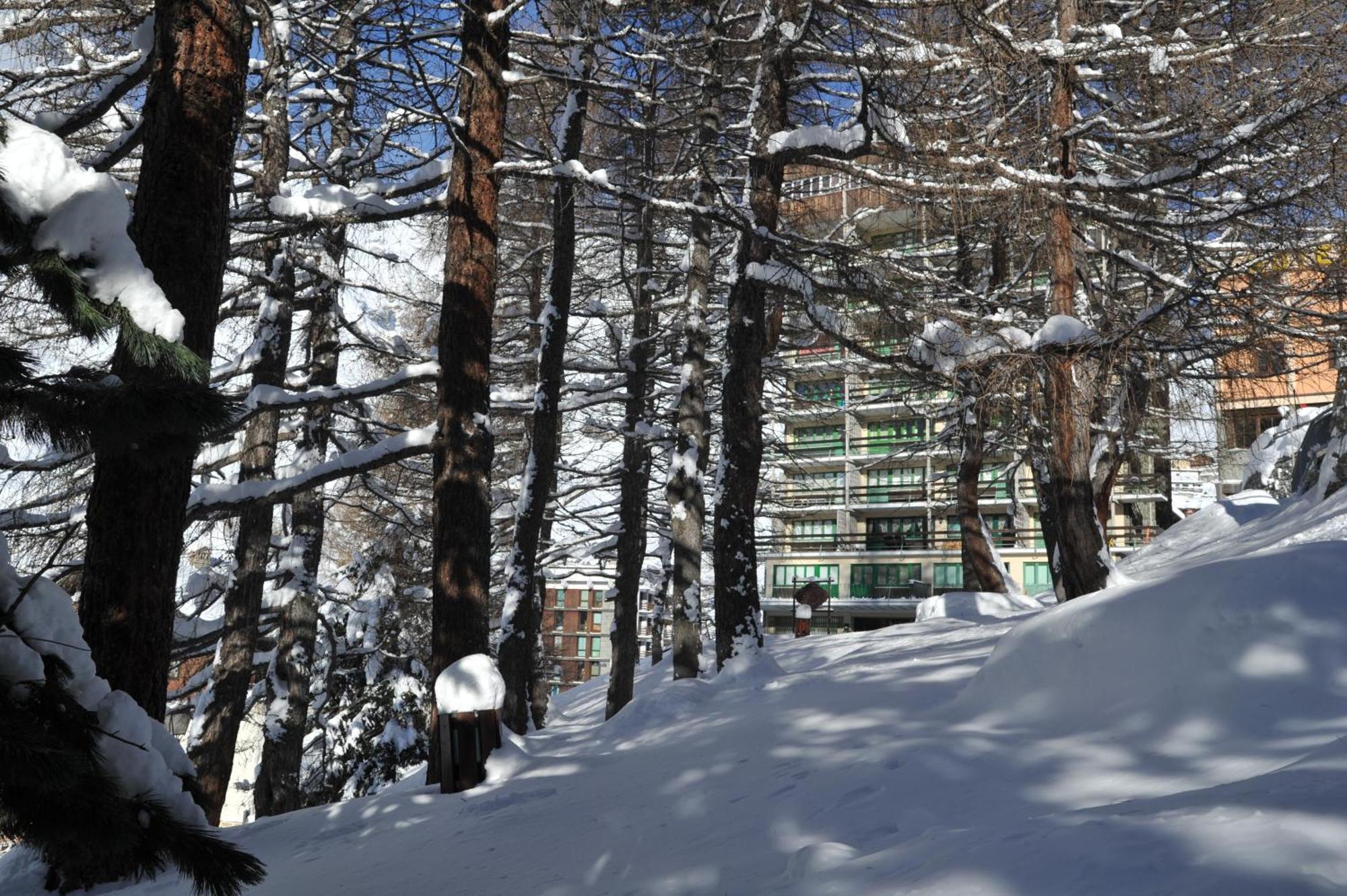 Mollino Rooms Breuil-Cervinia Exteriér fotografie