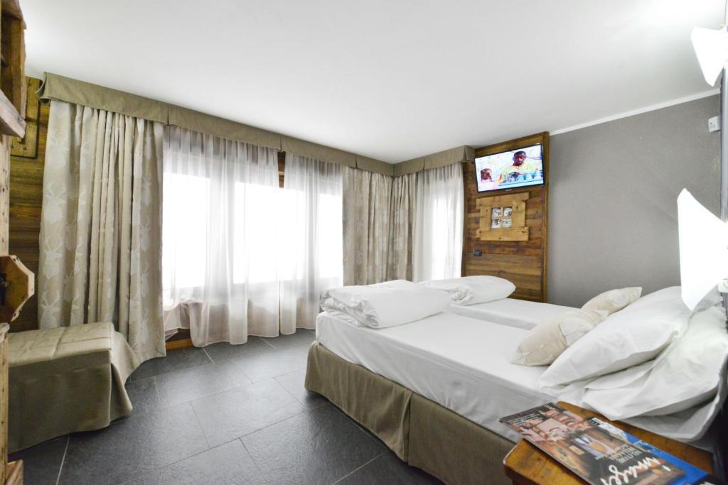Mollino Rooms Breuil-Cervinia Pokoj fotografie