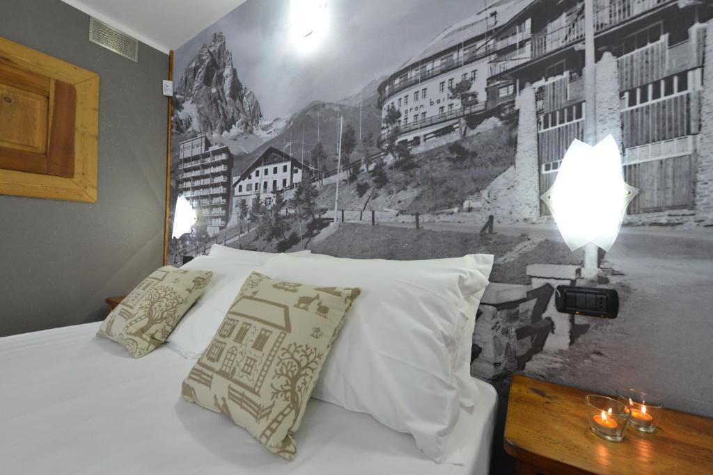 Mollino Rooms Breuil-Cervinia Pokoj fotografie