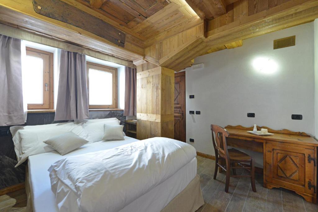 Mollino Rooms Breuil-Cervinia Pokoj fotografie